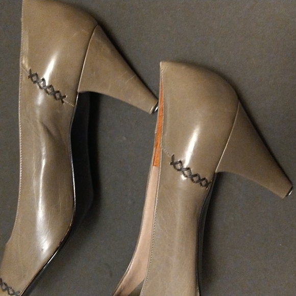 VGUC. Papagallo made in Italy heels. - Picture 12 of 12
